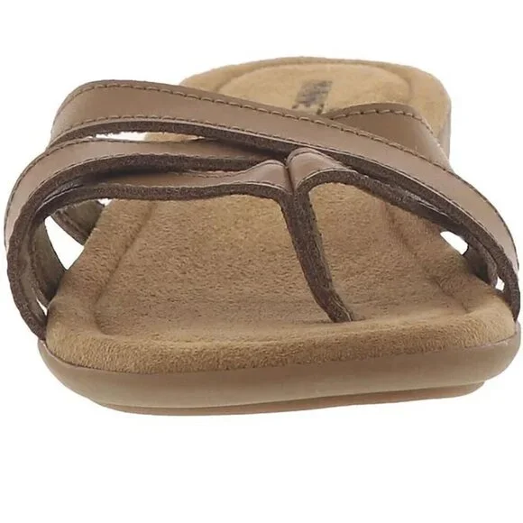 Women's Minnetonka Tan Honey Slip On Flip Flop Sandals, 8 Extra Wide - Picture 4 of 5